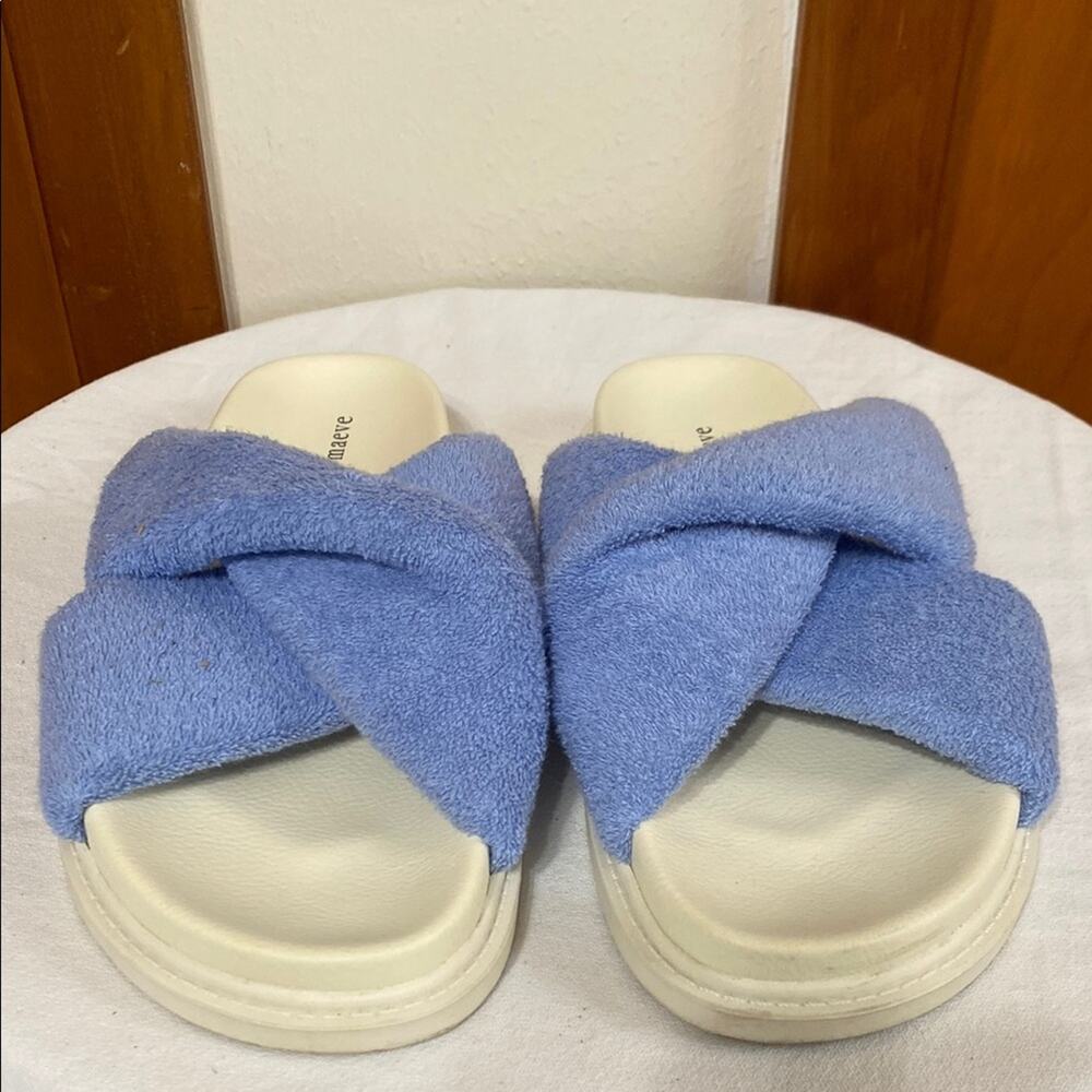 Maeve | Blue White Terrycloth Slippers. Excellent condition. Size 9